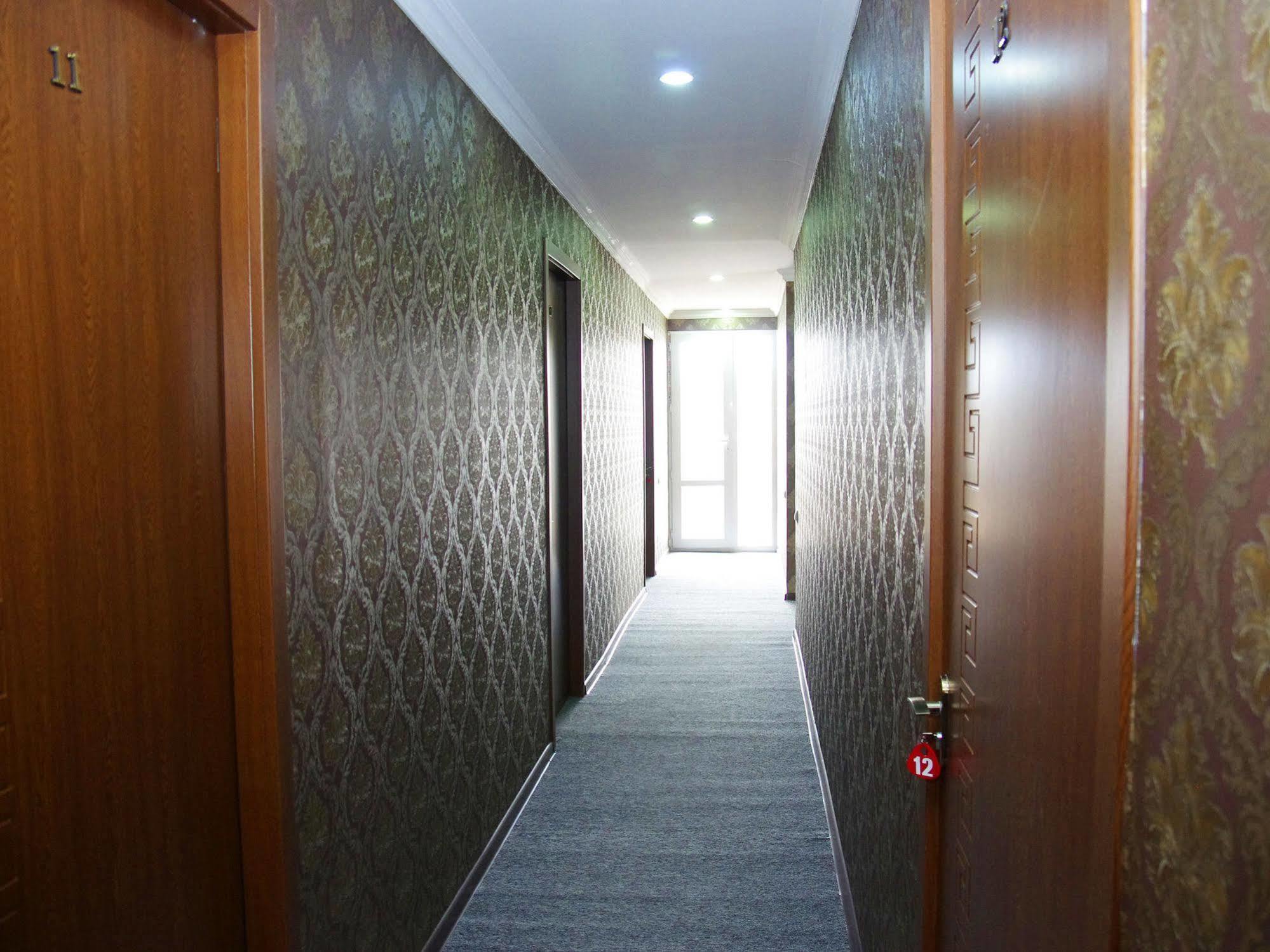 King Edward Hotel Tbilisi Exterior foto